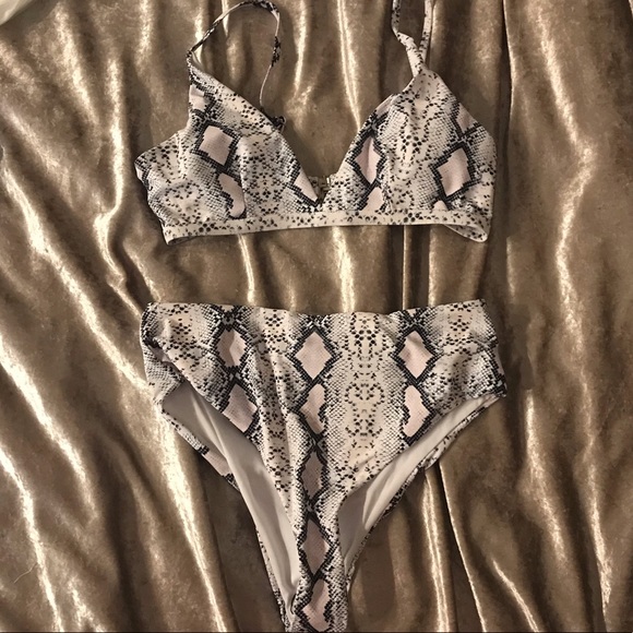 Snakeskin Bikini NWT - Picture 6 of 6
